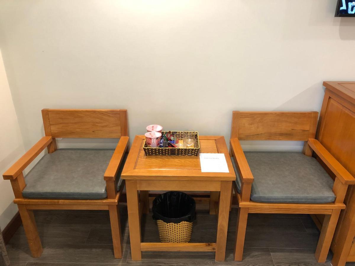 האנוי Moc Hoang Hotel מראה חיצוני תמונה